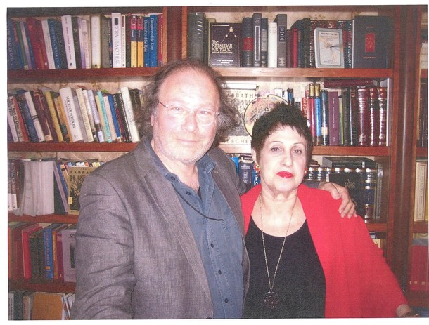 Phyllis Chesler and Michel Bergmann. A film producer and script writer, Bergmann began writing novels in 2010. His first novel, Die Tielacher, dealt with the theme of Jews living in post-war Frankfurt. It became a bestseller.