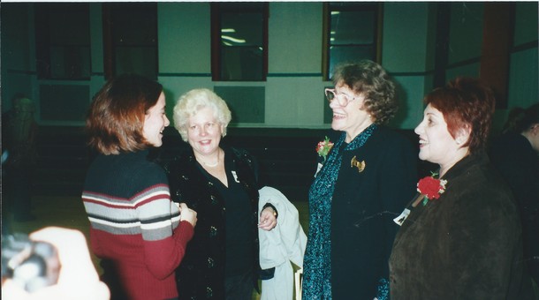 1999 National Women’s Health Network Conference, Boston<br>From left: a student, Paula Caplan, Barbara Seaman, Phyllis Chesler.